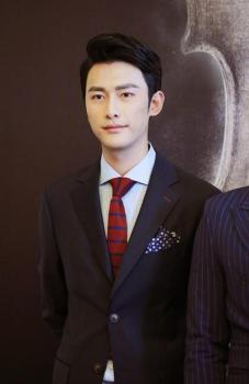 朱梓驍海底撈跳“科目三”